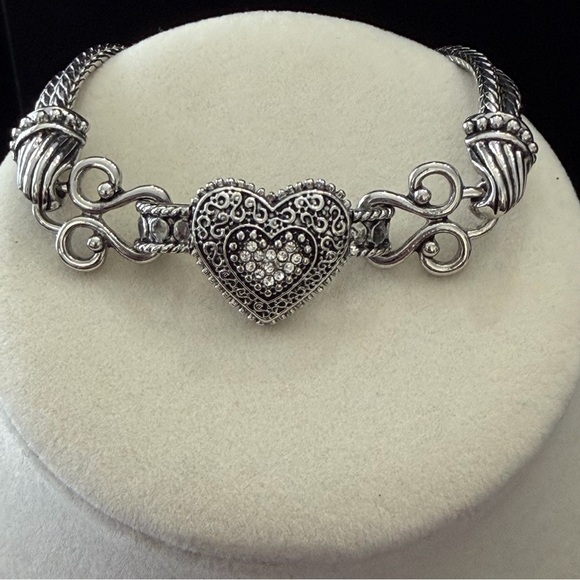 Lia Sophia Silver Heart Double Chain Necklace/Bracelet (7-8”) Bundle - Picture 5 of 9